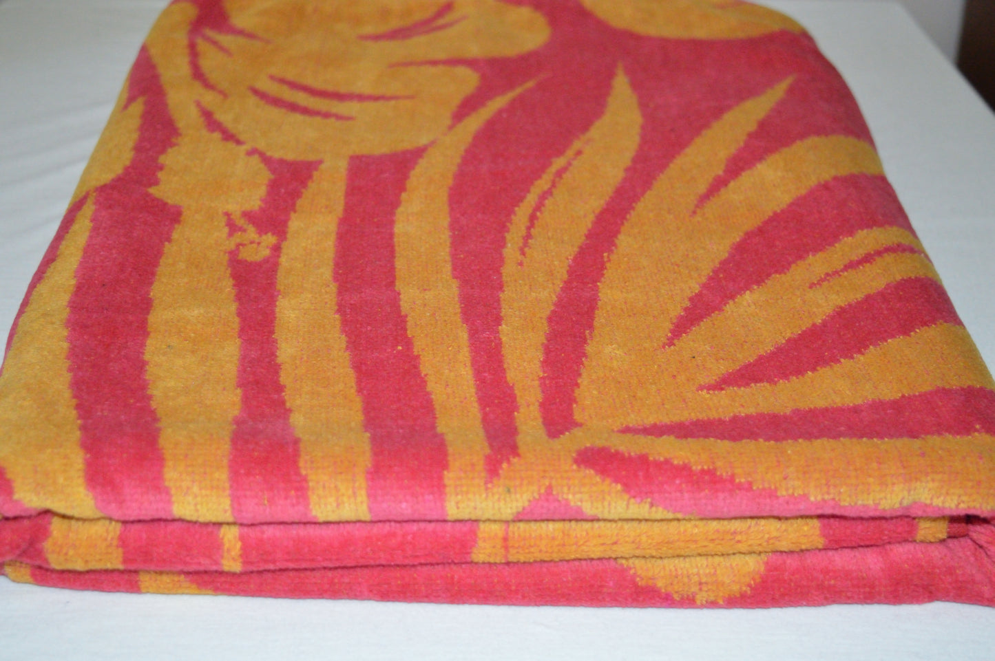 Oversized Velour Beach Towels, 70 x 40 inches, Suber Soft, Extra Thick Long-lasting durability, Super Large