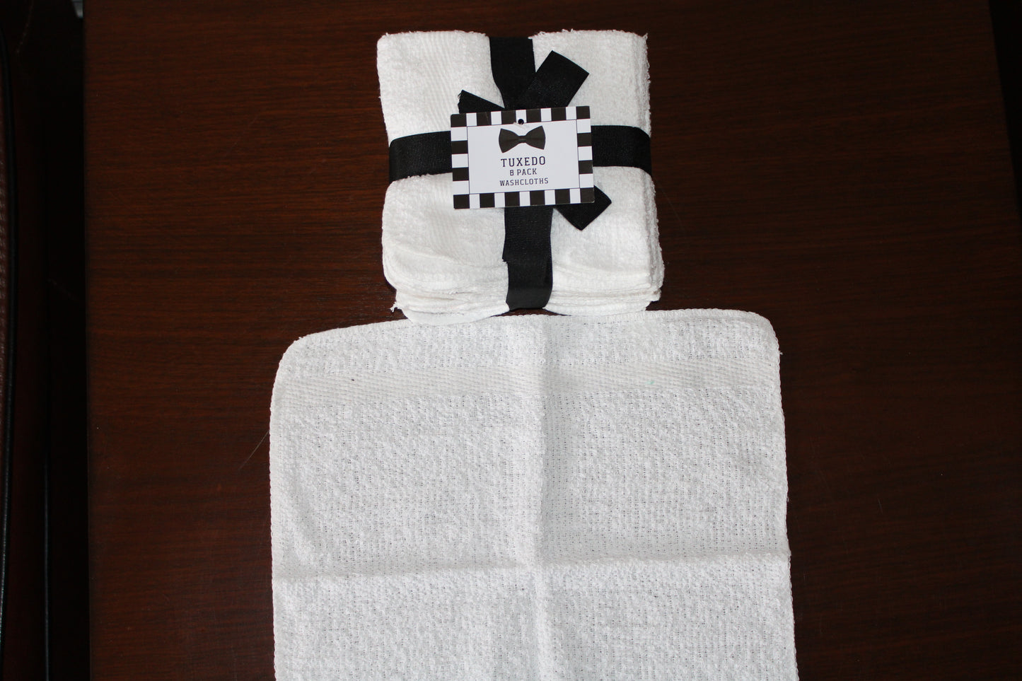 TUXEDO White Washcloth 8 Pack 100% Cotton ( Gift Pack)